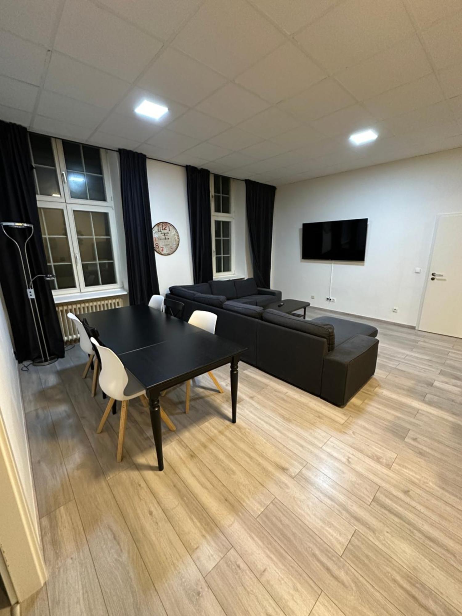 Viersen Schoene Apartments Am Duelkener Bahnhof Eksteriør billede